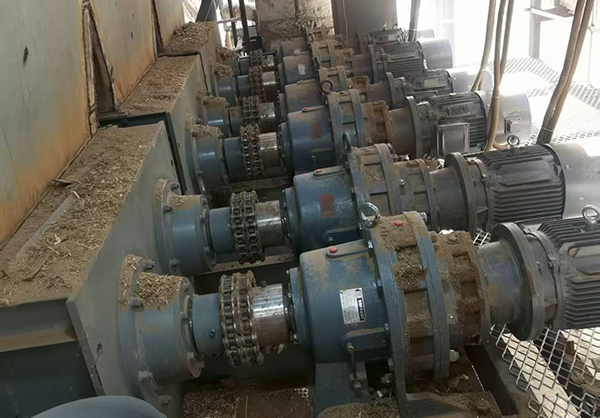 雙螺旋爐前給料機